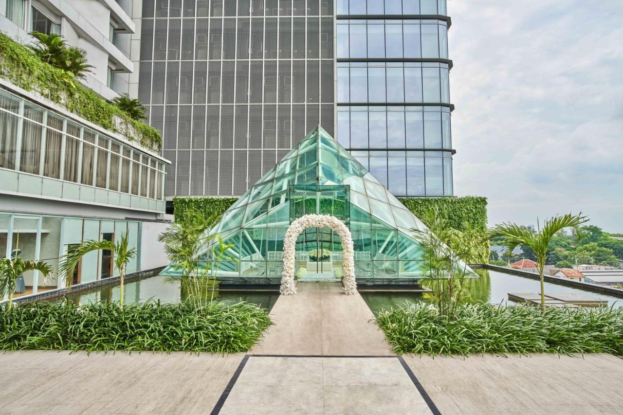 Vasa Hotel Surabaya Exterior foto
