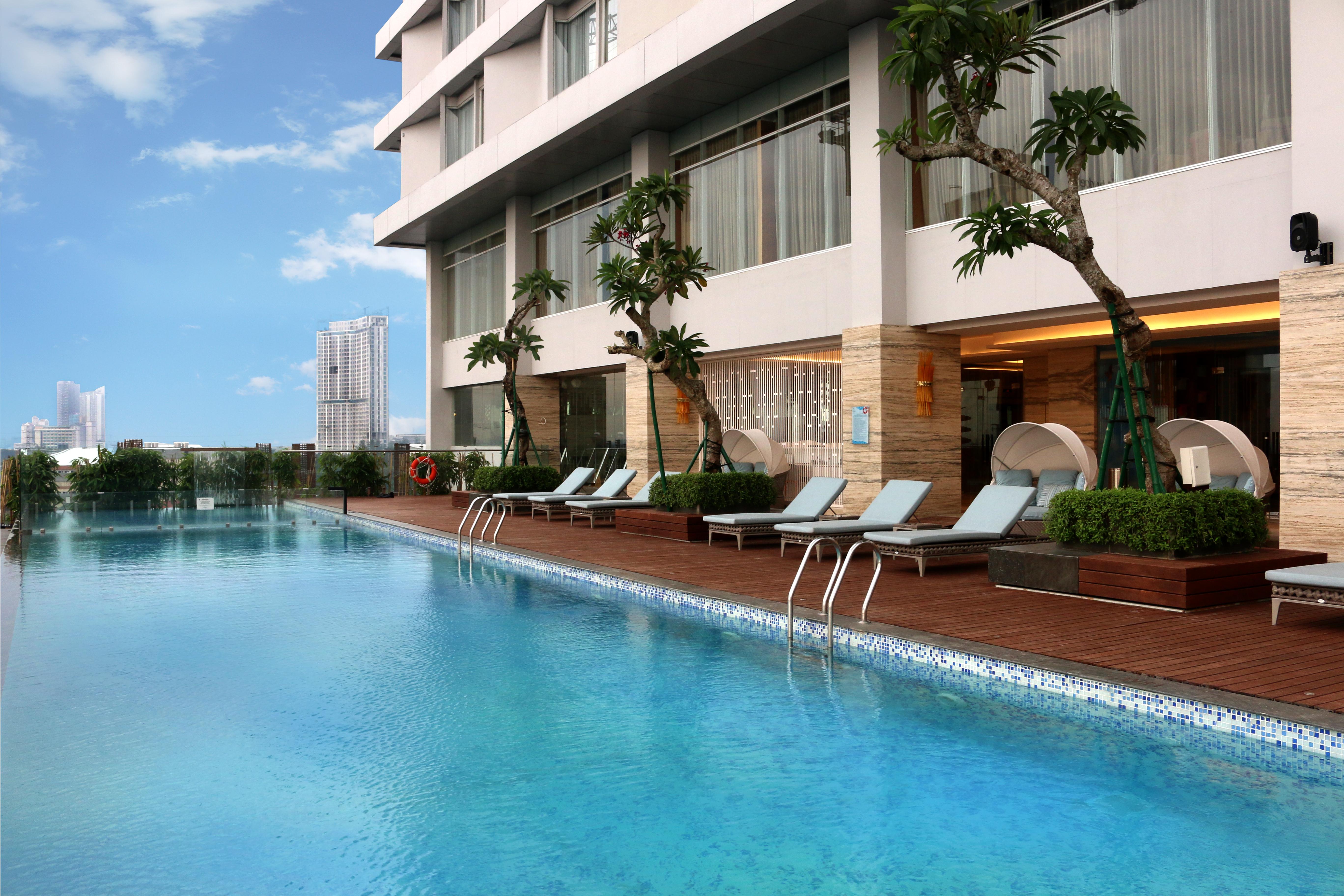 Vasa Hotel Surabaya Exterior foto